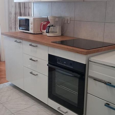 Apartment Tomislav Senj  Buitenkant foto