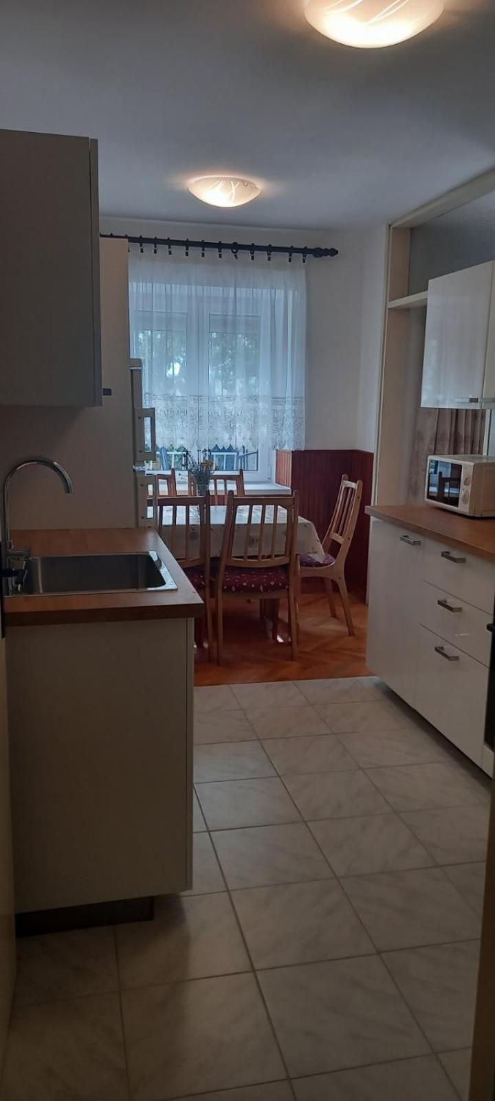Apartment Tomislav Senj  Buitenkant foto